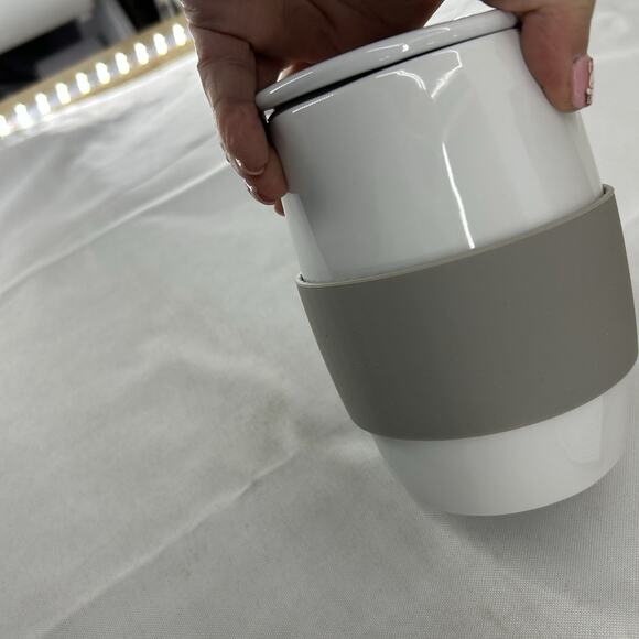 Pampered Chef Ceramic Egg Cooker nice Microwave egg cooker white With Box - Picture 11 of 12